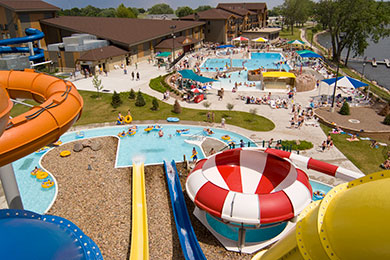 Kings Pointe Waterpark Resort Storm Lake Ia What To Know