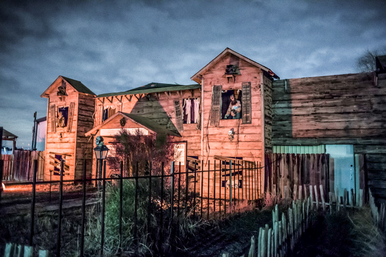 13 Best Haunted Houses And Attractions In The U.S. 2019 | Family ...