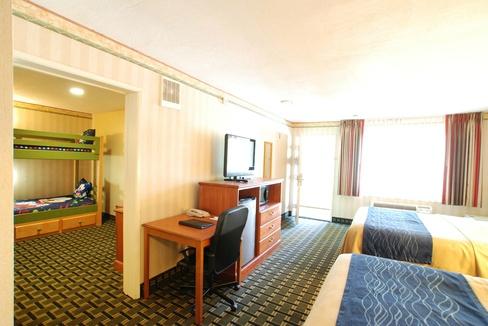 Comfort Inn Maingate Anaheim Ca What To Know Before You Bring