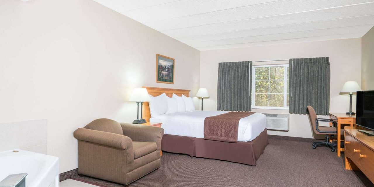 Baymont Inn Suites Baxter Brainerd Area Baxter Mn What To