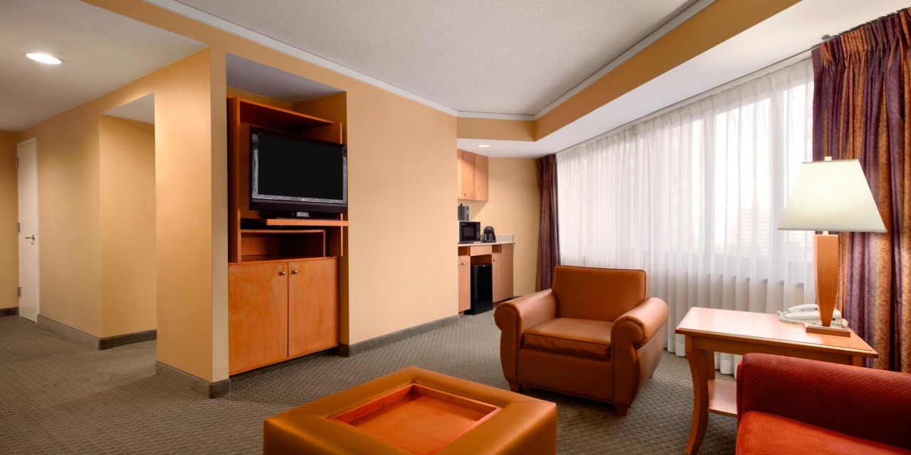 Hotel Suite Living Room 1280x640 
