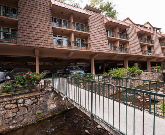 Quality Inn Creekside Gatlinburg TN What To Know BEFORE You Bring   Grounds V12394963 