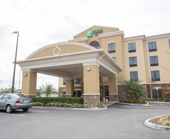 Holiday Inn Express Hotel & Suites Orlando East - UCF Area ...