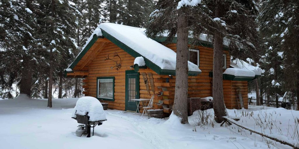 North Pole Cabins (North Pole, AK): What to Know BEFORE You Bring Your ...