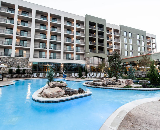 Courtyard Marriott Pigeon Forge Pigeon Forge TN What To Know BEFORE   Outdoor Pool And Lazy River V151 