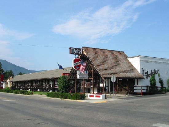 Yodeler Motel Red Lodge Mt What To Know Before You Bring Your