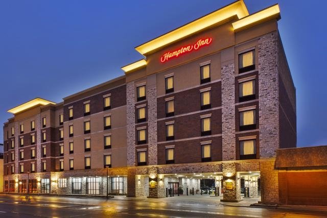 Hampton Inn by Hilton Detroit Dearborn (Dearborn, MI): What to Know