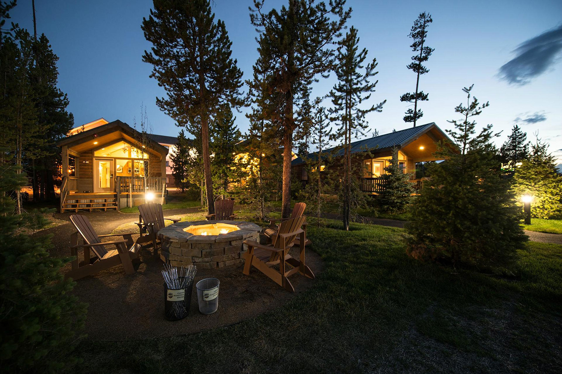 Explorer Cabins At Yellowstone West Yellowstone Mt What To