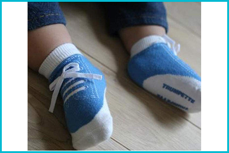 infant socks that stay on feet