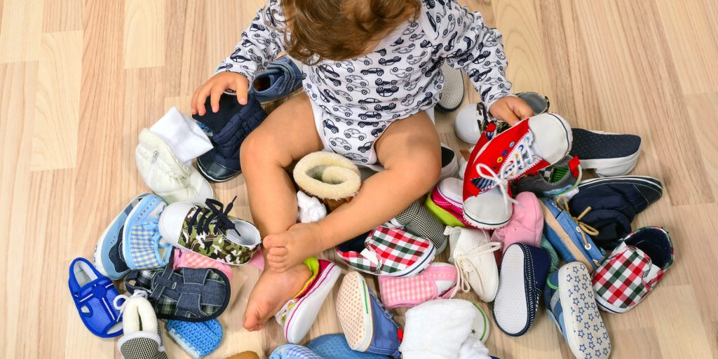 when to buy shoes for walking baby
