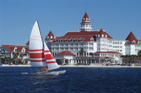 Disneys Grand Floridian Resort And Spa Lake Buena Vista Orlando Fl What To Know Before You