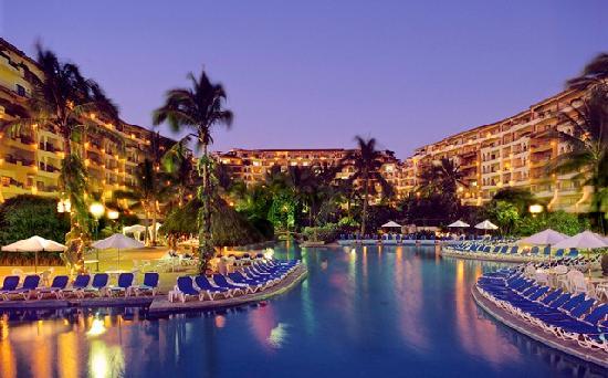 Velas Vallarta Suite Resort Puerto Vallarta What To Know Before You Bring Your Family