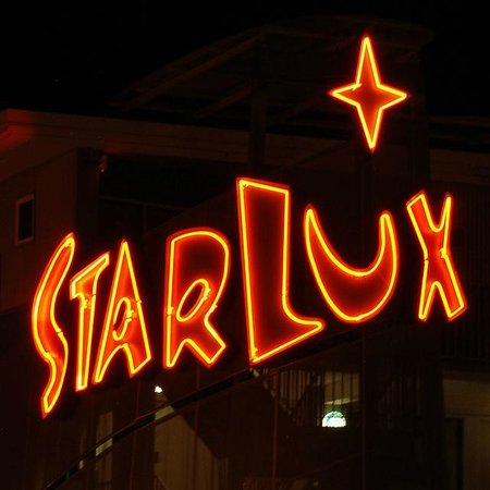 starlux wildwood 2176