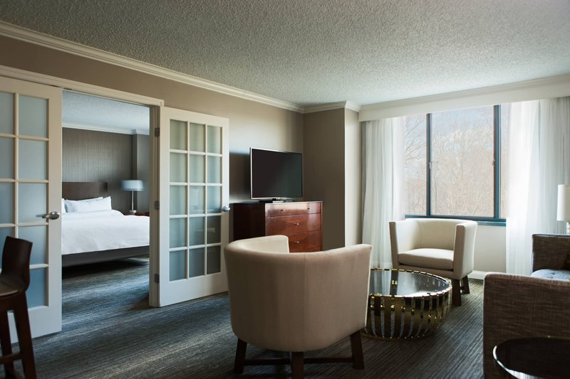 Fairview Park Marriott Falls Church VA What To Know BEFORE You   Suite 4 