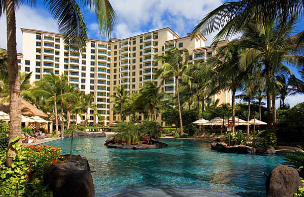 10 Best Hawaiian Resorts for Families | Family Vacation Critic