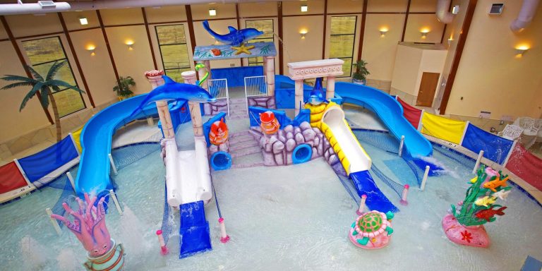 Grand Marquis Waterpark Hotel & Suites (Wisconsin Dells , WI): What to ...