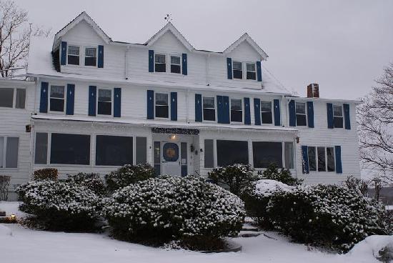 Blue Shutters Beachside Inn (Gloucester, MA): What To Know BEFORE You ...