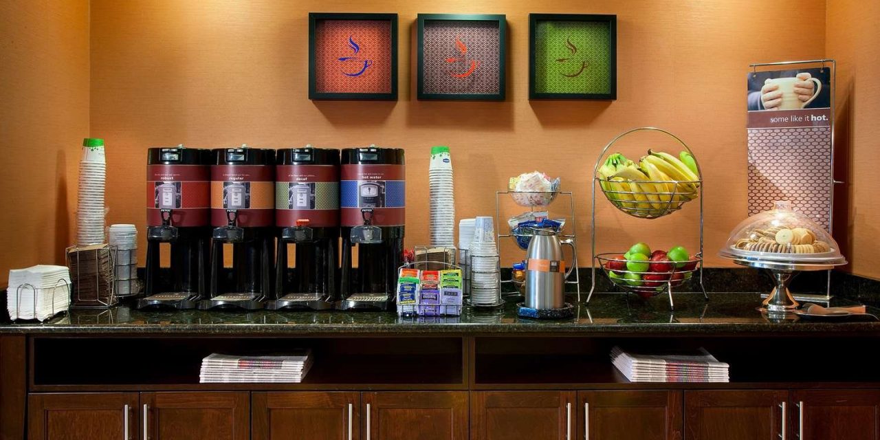 Hampton Inn Alexandria (Alexandria, VA): What to Know BEFORE You Bring ...