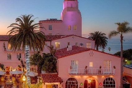 La Valencia Hotel (La Jolla, CA): What to Know BEFORE You Bring Your Family