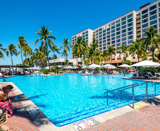 Sheraton Buganvilias Resort & Convention Center (Puerto Vallarta): What ...