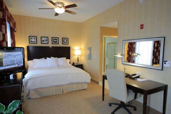 Homewood Suites by Hilton Newtown (Newtown, PA): What to Know BEFORE