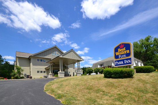 BEST WESTERN PLUS Park Inn (Saratoga Springs, NY): What to Know BEFORE ...