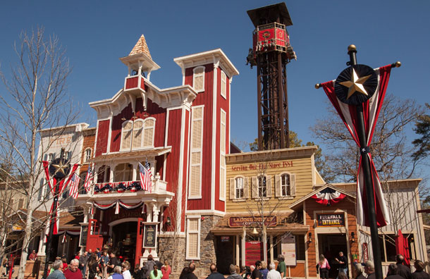 10 Best Amusement Parks for Families in 2015 | Family Vacation Critic