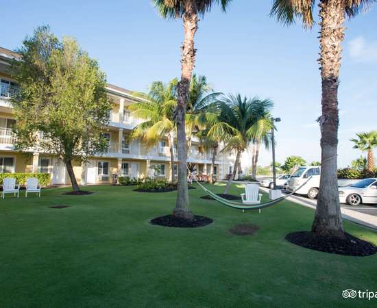 sunshine suites resort cayman islands