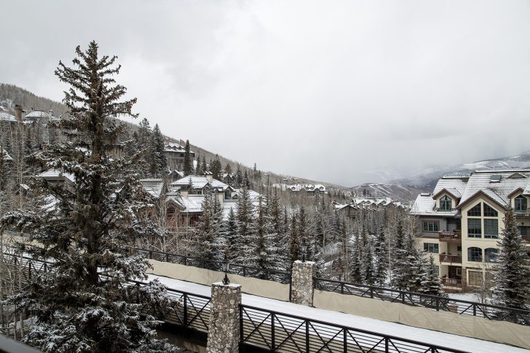 8 Best Ski Resort Hotels for Families | Family Vacation Critic