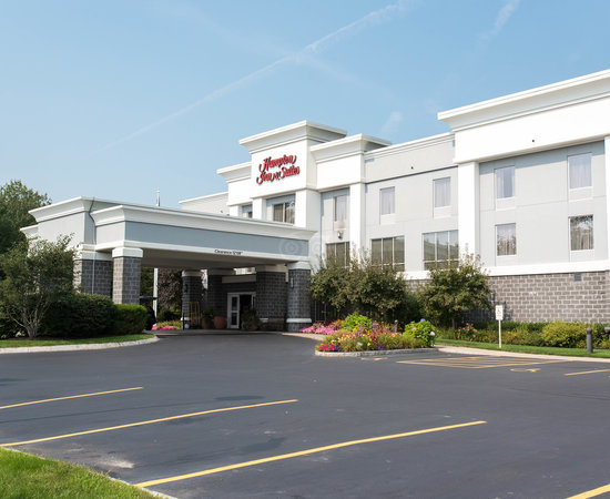 Hampton Inn & Suites Wells-Ogunquit (Wells, ME): What to Know BEFORE ...