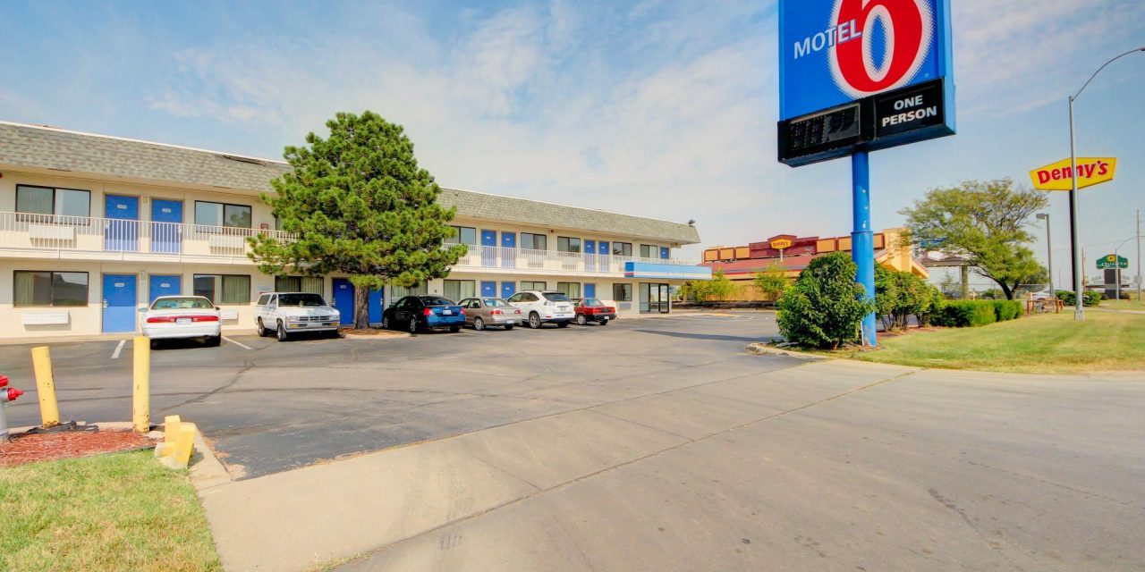 Motel 6 Wichita East (Wichita, KS): What to Know BEFORE You Bring Your