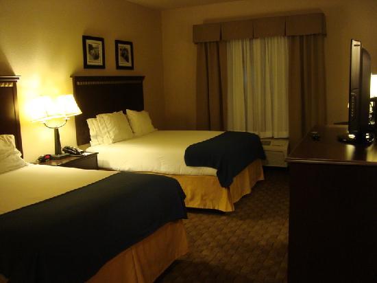 Holiday Inn Express And Suites Albuquerque Old Town Albuquerque Nm What To Know Before You 7365