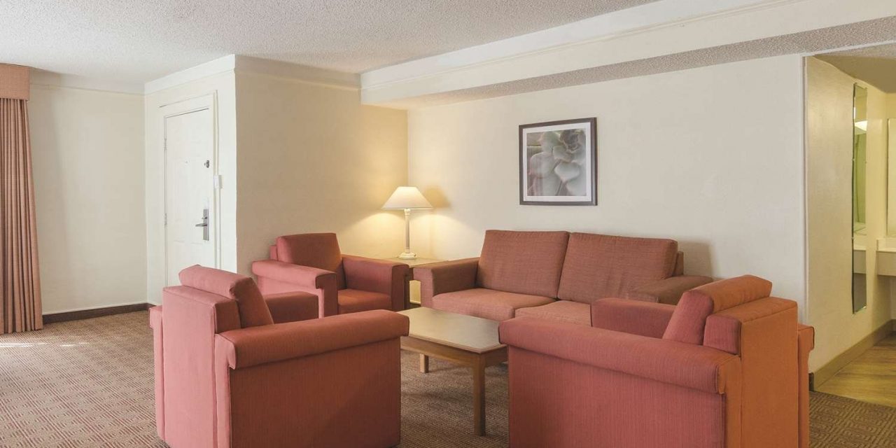 La Quinta Inn Denver Cherry Creek Denver CO What To Know BEFORE You   Guest Room 50 1280x640 