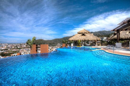 Pinnacle Resorts 2 Puerto Vallarta What To Know Before You Bring Your Family