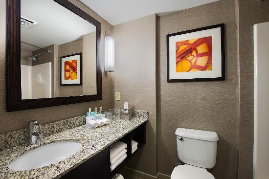 Holiday Inn Express & Suites Boston - Cambridge (Cambridge, MA): What ...