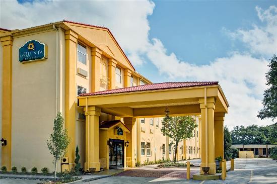 La Quinta Inn & Suites Lafayette Oil Center (Lafayette, LA): What to ...