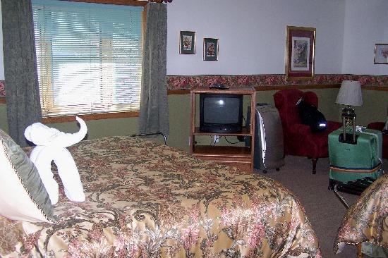 All Seasons Bed And Breakfast Inn (Fairbanks, AK): What To Know BEFORE ...