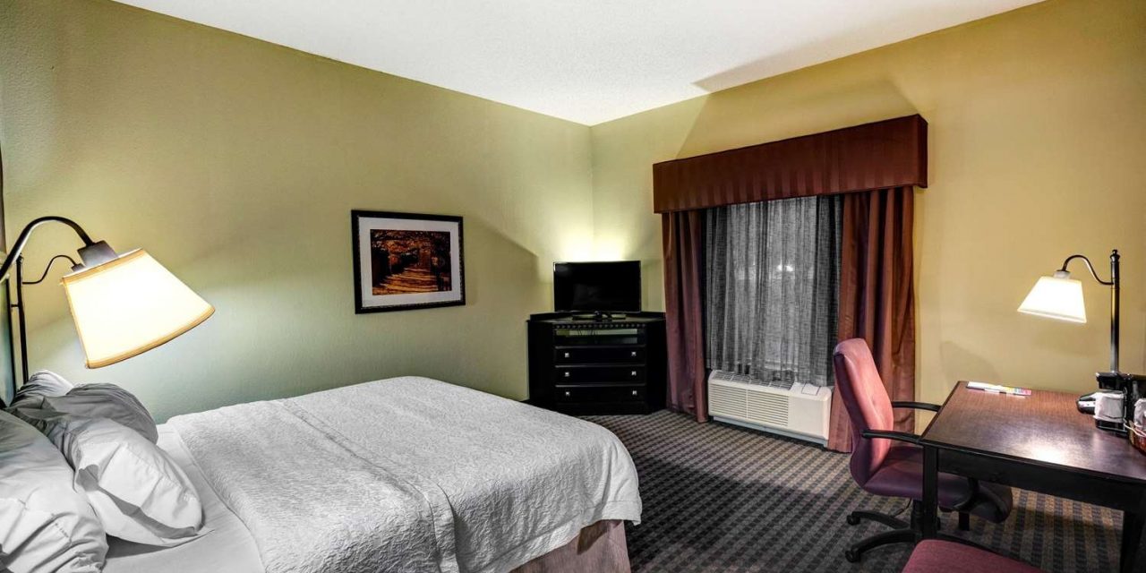 Hampton Inn & Suites Chadds Ford (Glen Mills, PA): What to Know BEFORE