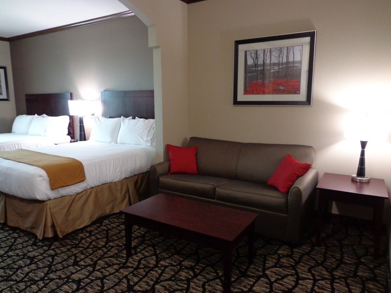 Holiday Inn Express Lubbock South (Lubbock, TX): What to Know BEFORE