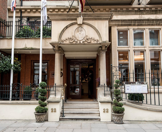 The Capital Hotel (London): What to Know BEFORE You Bring Your Family