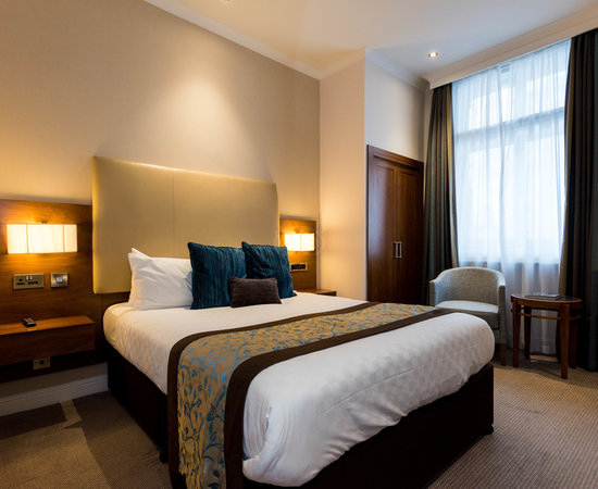 every hotel Piccadilly (London): What to Know BEFORE You Bring Your Family