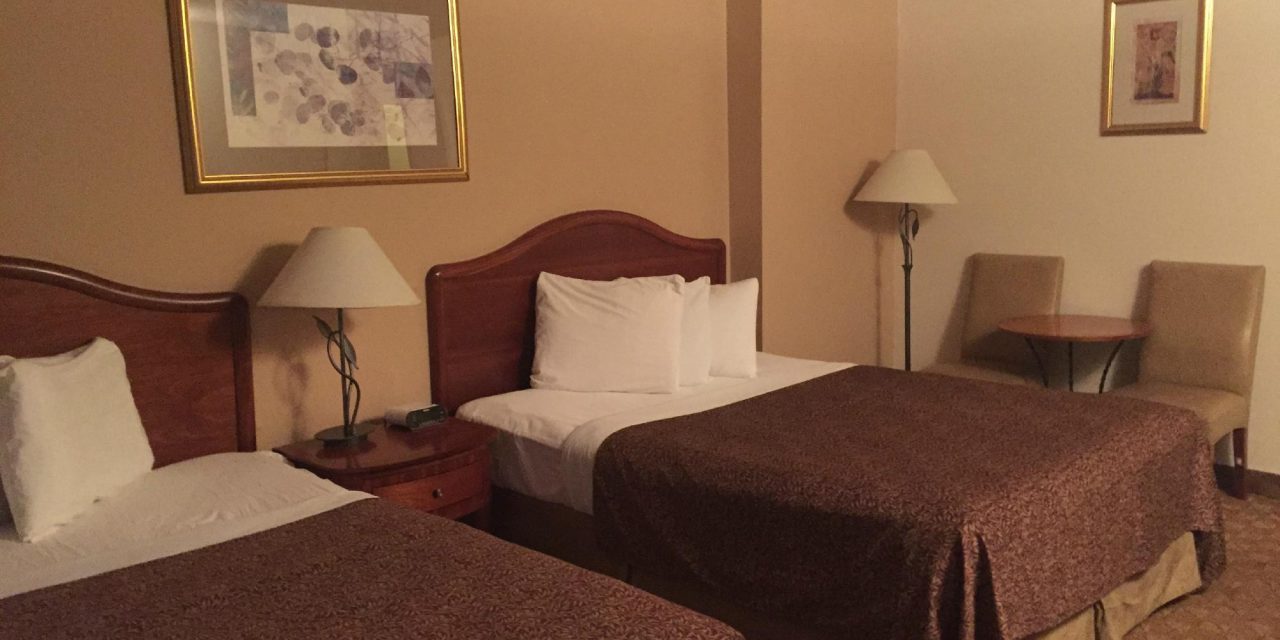 Knights Inn By The Falls (Niagara Falls): What to Know BEFORE You Bring