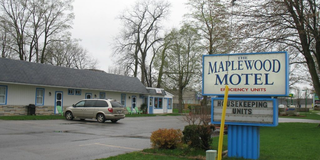 Maplewood Motel Ontario Canada