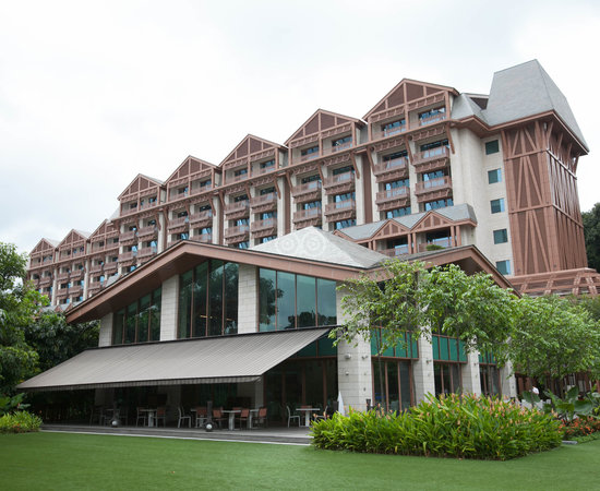 Resorts World Sentosa Equarius Hotel Sentosa Island What To Know Before You Bring Your Family