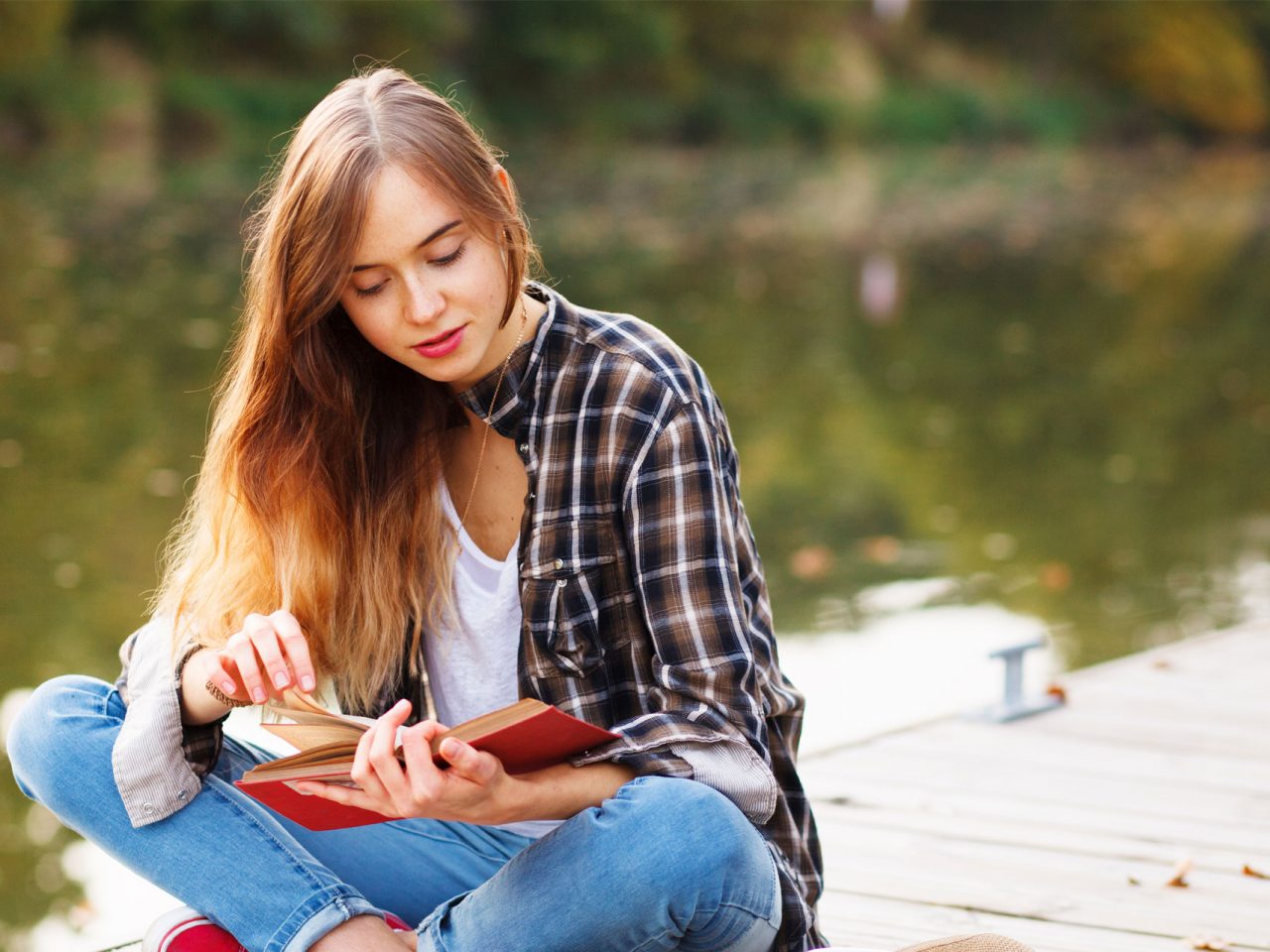 Reading area. Teens read. Reading teens ' tastes and.